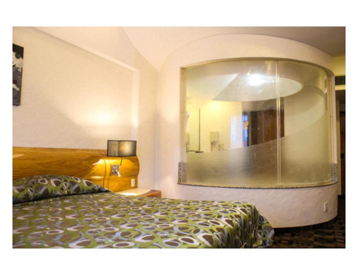 Hotel Mandarin Carton Tlalnepantla de Baz Zewnętrze zdjęcie